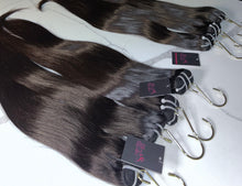 Load image into Gallery viewer, BLACKMAMBA RAW Natural STRAIGHT BUNDLES