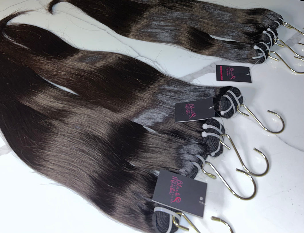 BLACKMAMBA RAW Natural STRAIGHT BUNDLES