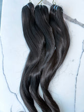 Load image into Gallery viewer, BLACKMAMBA RAW Natural STRAIGHT BUNDLES
